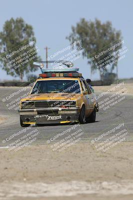 media/Sep-28-2025-24 Hours of Lemons (Sun) [[5dfe0e5f6e]]/10am (Off Ramp Exit)/